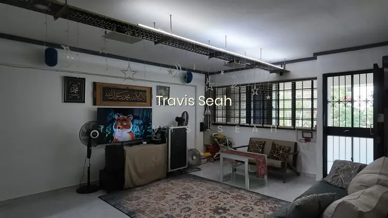 304 Serangoon Avenue 2 image 1 of 10