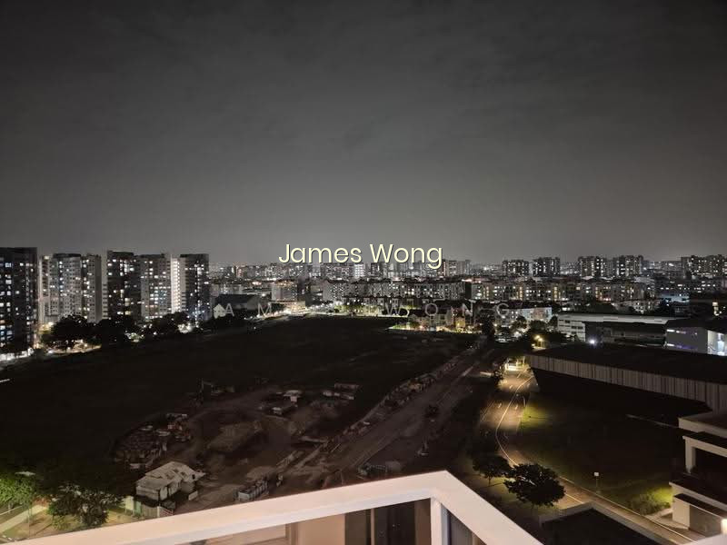 Grand Dunman image 1 of 10