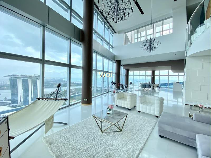 Marina Bay Residences image 1 of 10