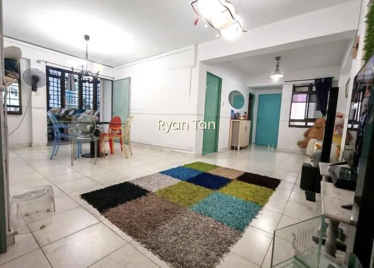 692 Jurong West Central 1 image 1 of 8