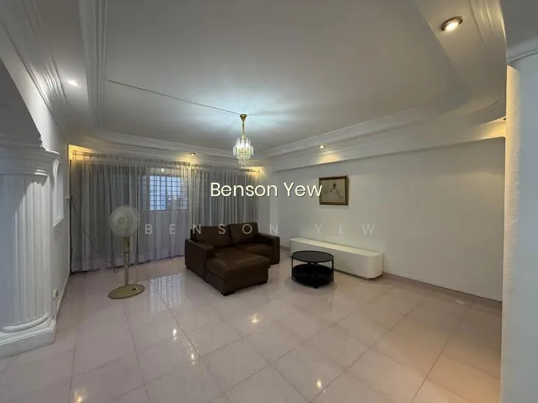 94C Bedok North Avenue 4 image 1 of 10