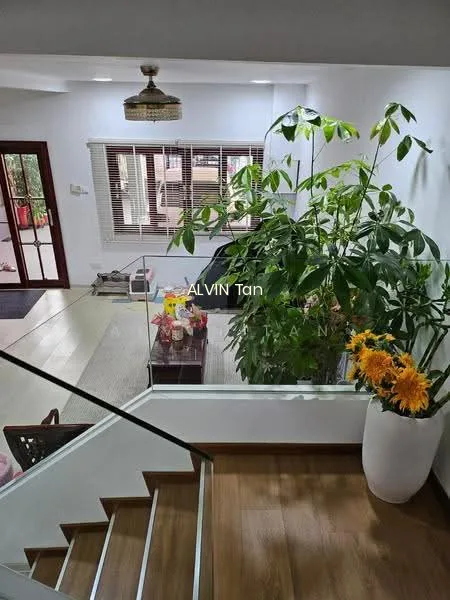 Ns Facing Good Frontage Terrace in Katong image 1 of 4