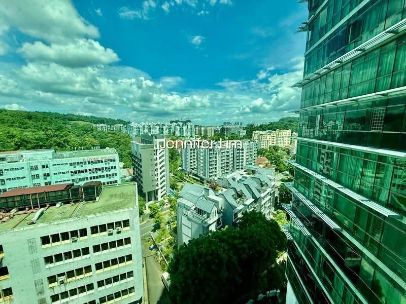 Hillview Regency image 1 of 10