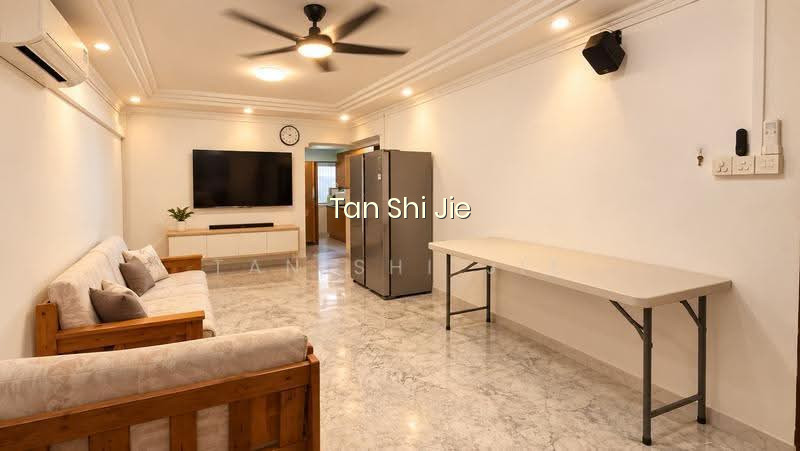206 Tampines Street 21