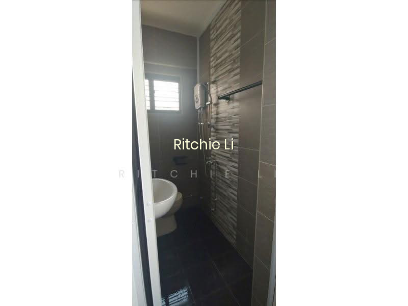 655 Yishun Avenue 4 image 1 of 4