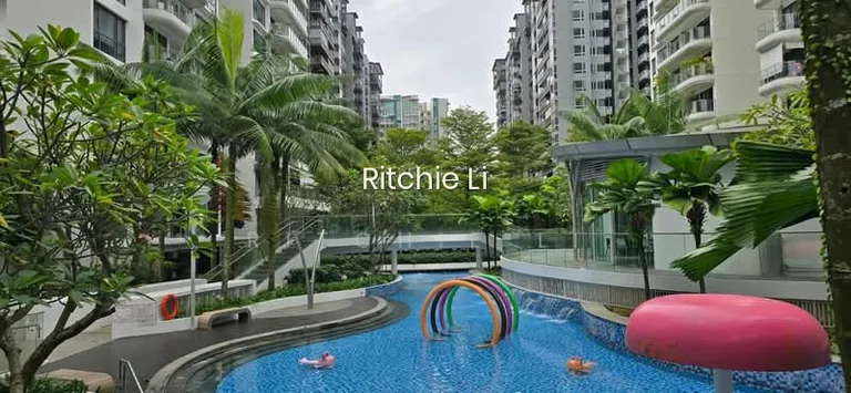 Riversound Residence image 1 of 10