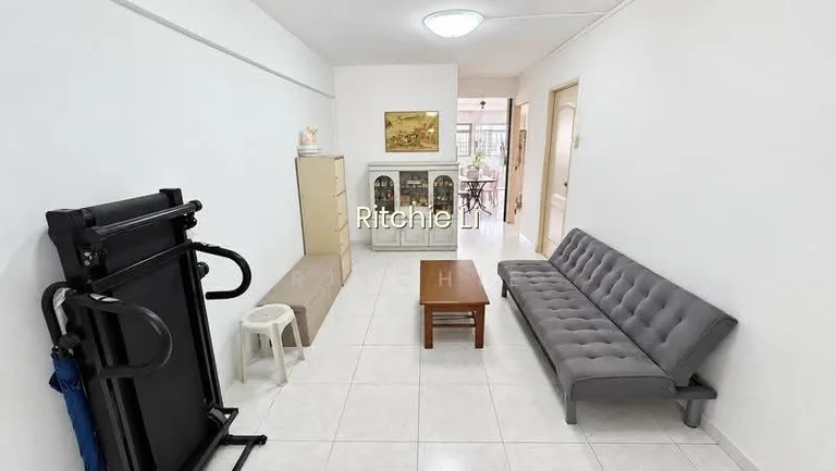 214 Yishun Street 21 image 1 of 10