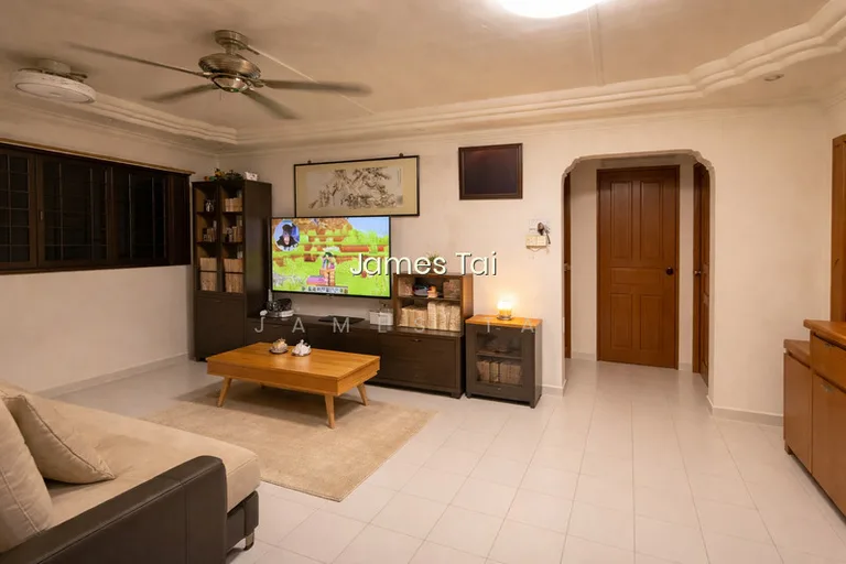 319 Bukit Batok Street 33 image 1 of 10