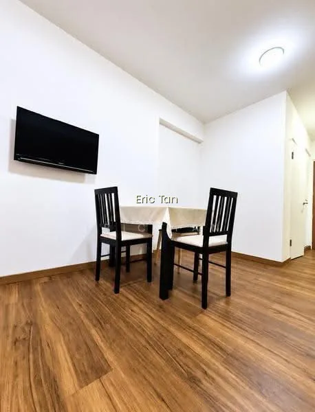 103B Canberra Street image 1 of 6