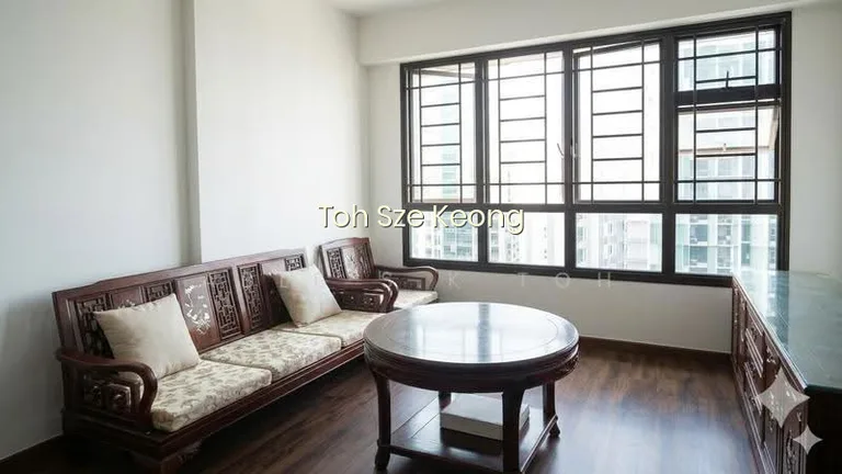 Sengkang HDB 3ROOM/ Area Near D19 / Top, Built 2017 Year image 1 of 6