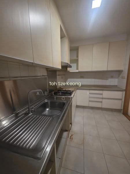 ★ Condo for 6 Pax Work Permit Workers, ★ No Lorry Park, Only Van image 1 of 6