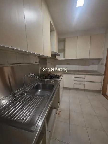 Condo for 6 Pax Work Permit Workers, No Lorry Park, Only Van image 1 of 6