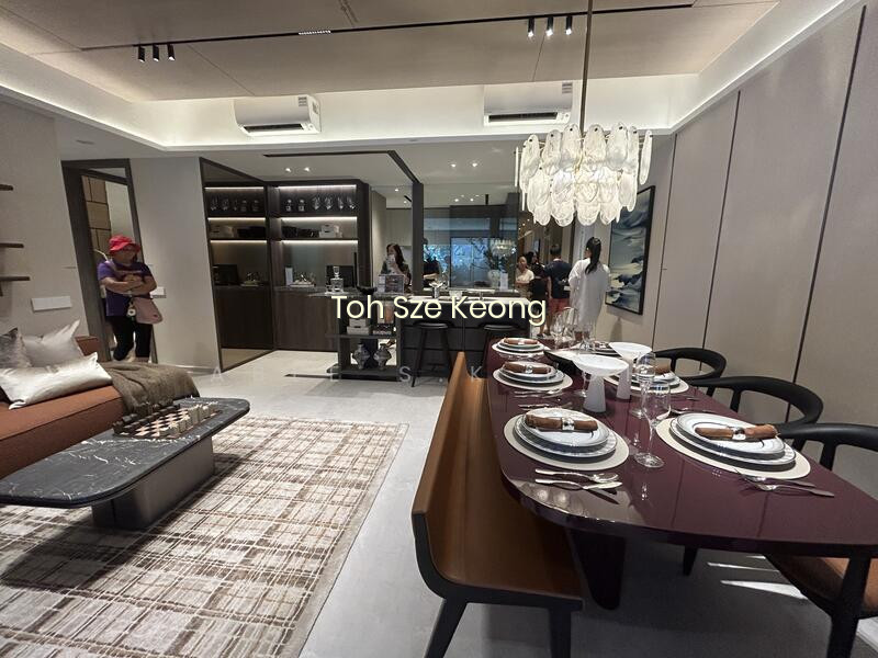 ❤️Cheaper ❤️, Faber Residence New Condo image 1 of 8