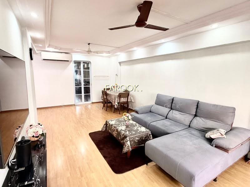 524 Hougang Avenue 6