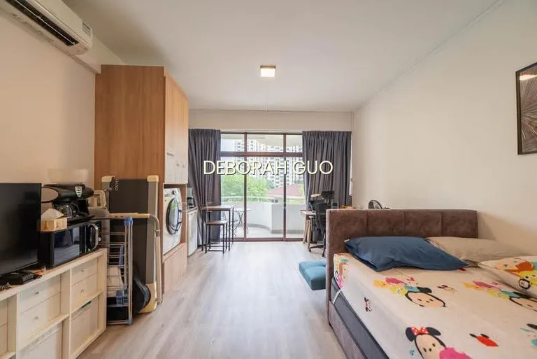 Cashew Heights image 1 of 10
