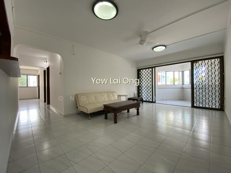 723 Yishun Street 71 image 1 of 10