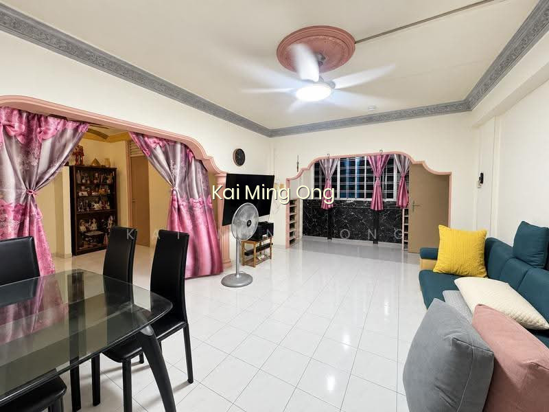 815 Jurong West Street 81 image 1 of 10