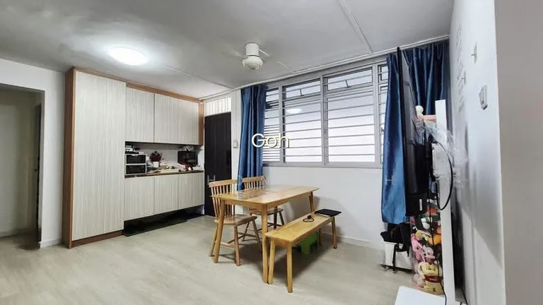 272 Yishun Street 22 image 1 of 10
