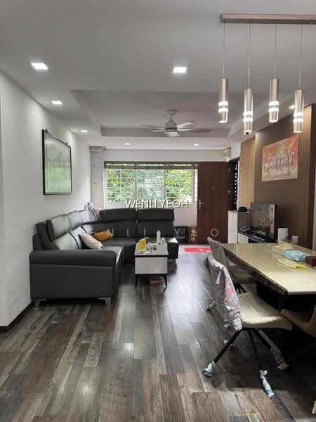 401 Fajar Road image 1 of 10