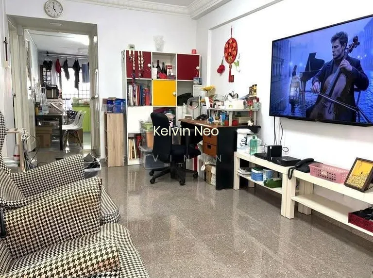 230 Bukit Batok East Avenue 3 image 1 of 10