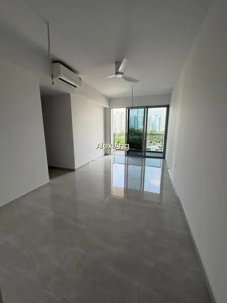 Grand Dunman image 1 of 10