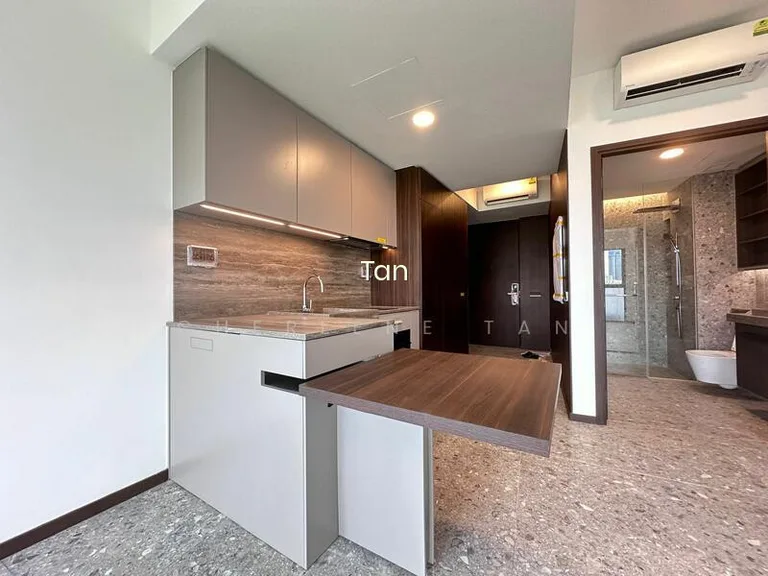 One Pearl Bank image 1 of 10