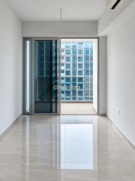 Grand Dunman image 1 of 10