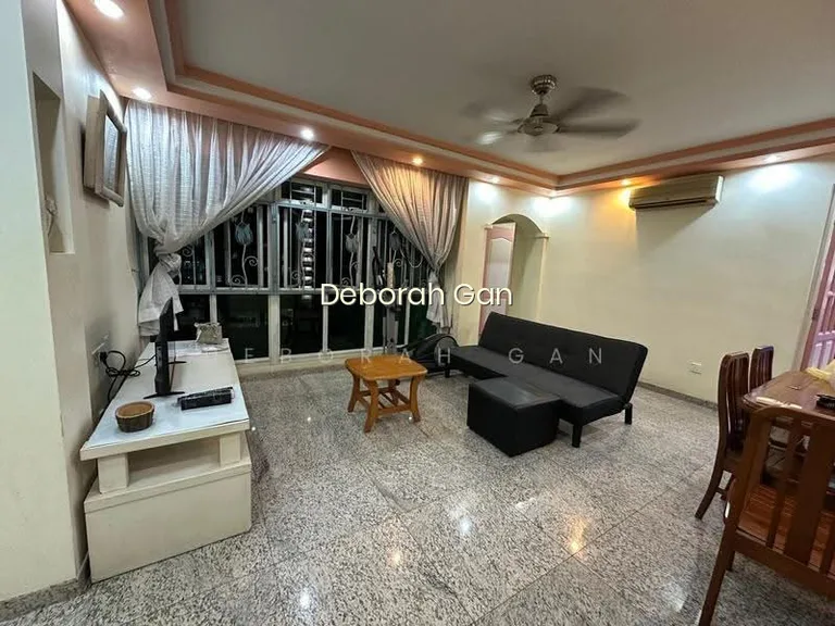 110B Punggol Field image 1 of 8