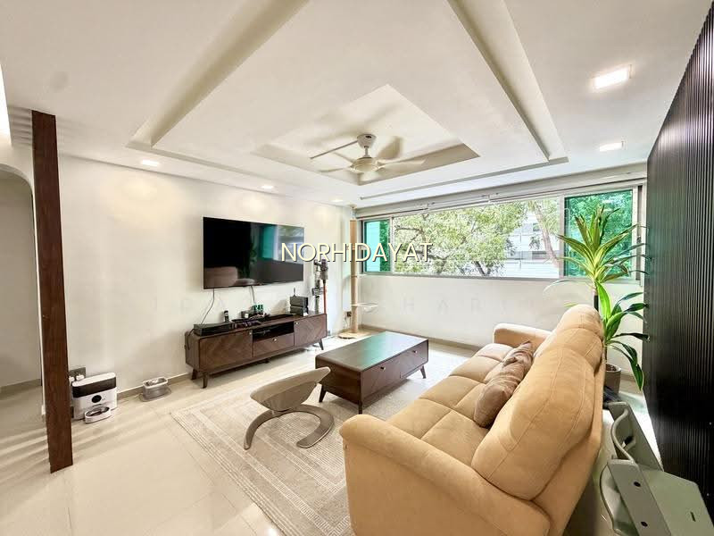 630 Hougang Avenue 8 image 1 of 10