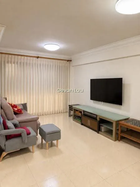 175D Punggol Field image 1 of 10