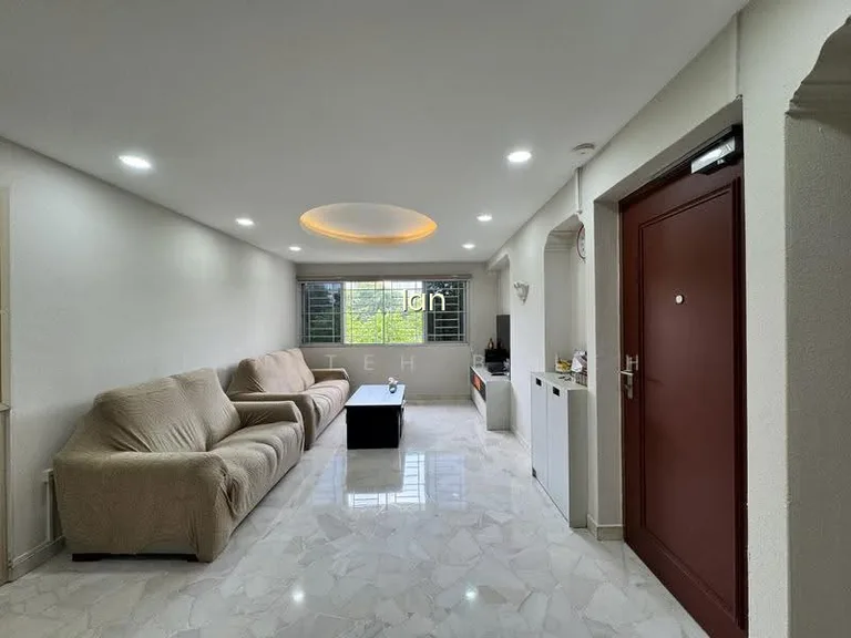 Corner Unit! Bishan Park Direct Park View, Low Floor Lovers Only, Almost Sold! Hurry! Open Hse Sat! image 1 of 6
