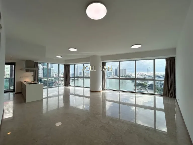 Marina Bay Residences image 1 of 10
