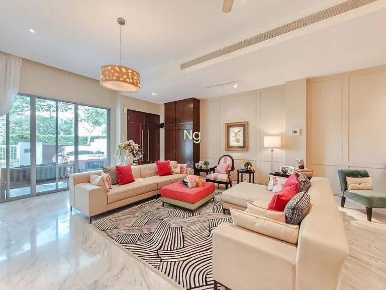 Giant Freehold 3 Storey Inter-Terrace | 1KM to Chij St. Nicholas image 1 of 7