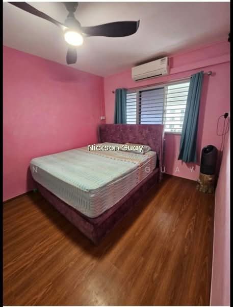 COMMON ROOM AVAILABLE IN BUKIT BATOK! 003 image 1 of 4