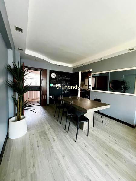 441D Fernvale Road image 1 of 7