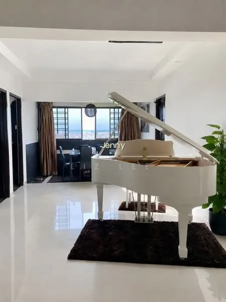 171 Bukit Batok West Avenue 8 image 1 of 10