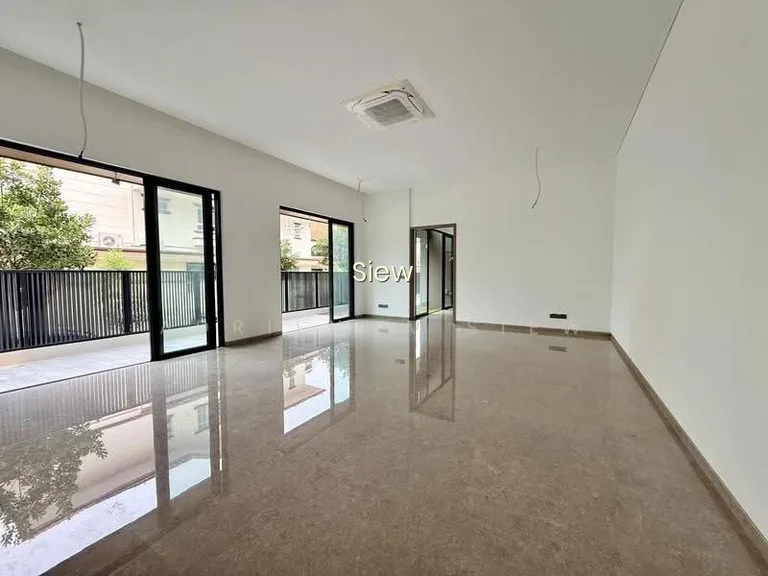Brand New Fh Top Soon Semi-D in the East, >1KM to 2 MRT Stations! image 1 of 10