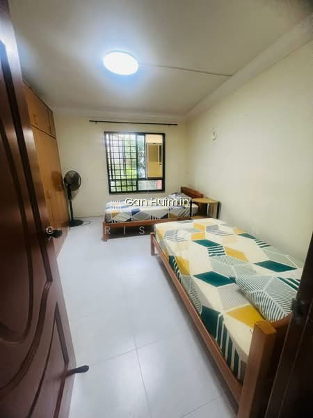 161 HOUGANG STREET 11 image 1 of 10