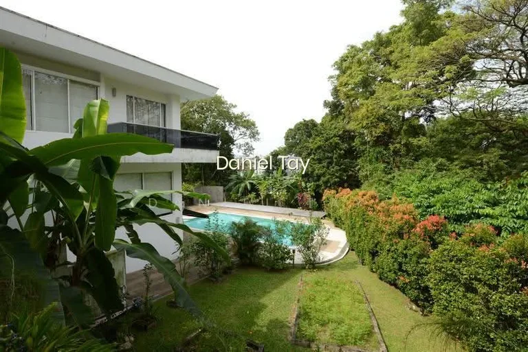 Freehold GCB · 22,615 Sqft · 40M+ Frontage · International Schools image 1 of 8