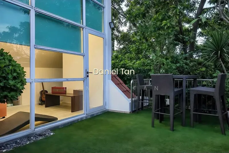 Semi-Detached | Near Myvillage | Serangoon Gdn image 1 of 10