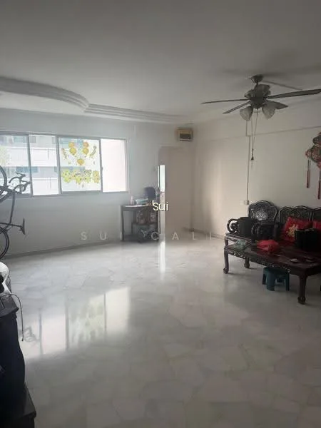 438 Tampines Street 43 image 1 of 10