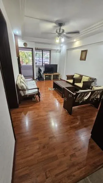 429 Clementi Avenue 3 image 1 of 10