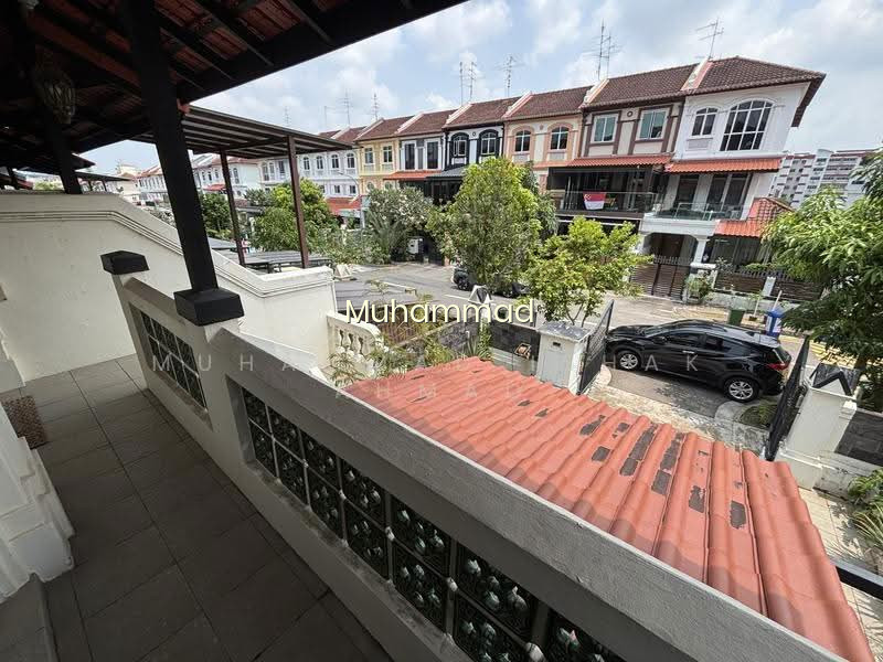 LOYANG VILLAS image 1 of 10