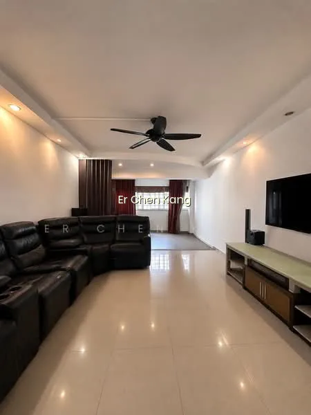 114 Tampines Street 11 image 1 of 7