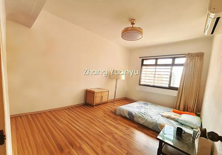 979A Buangkok Crescent image 1 of 10