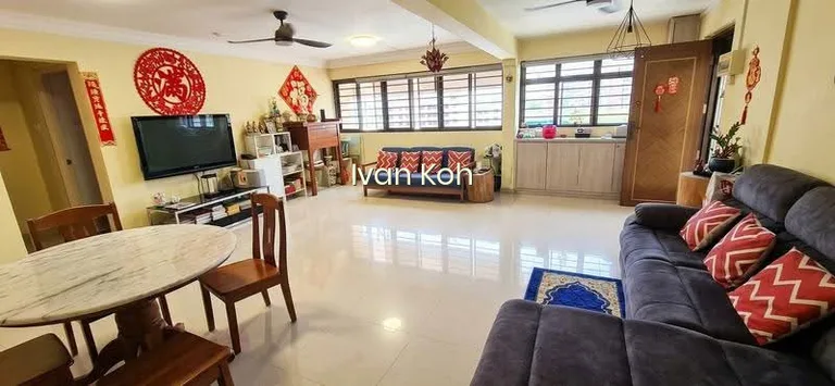 805 Yishun Ring Road image 1 of 10