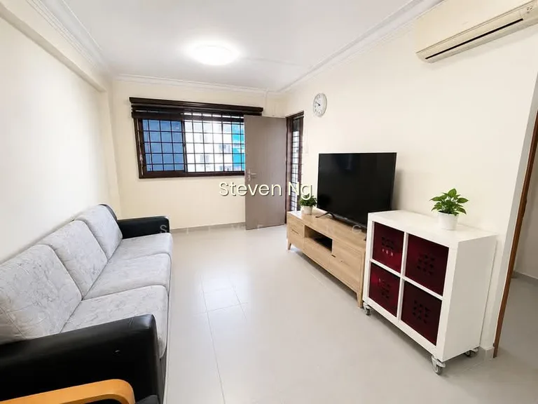 839 Yishun Street 81 image 1 of 10
