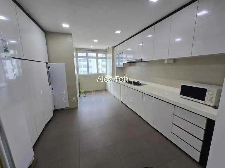 165 Simei Road image 1 of 10