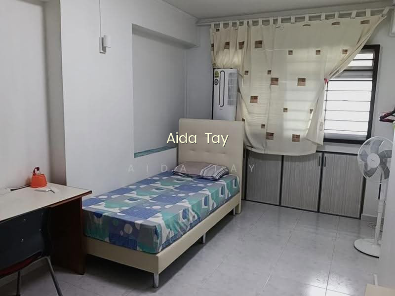 261 BOON LAY DRIVE image 1 of 10