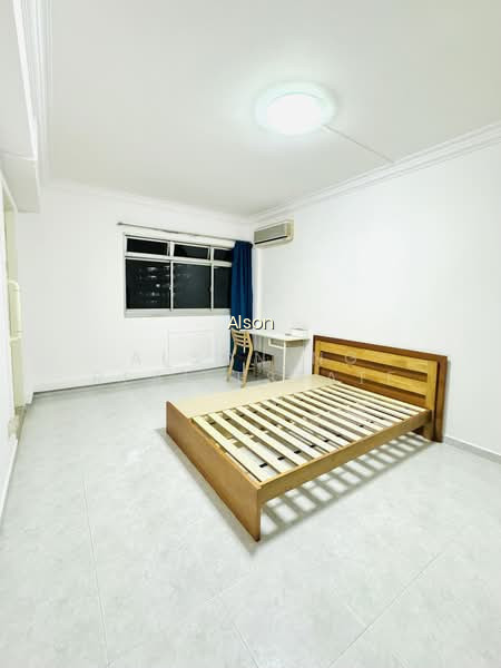 357 TAMPINES STREET 33 image 1 of 10